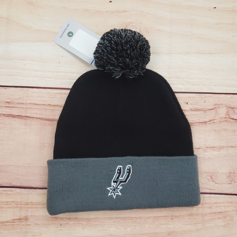 San Antonio Spurs Hat Cap Beanie Mens One Size Gray Black NBA‎ Basketball NEW A1